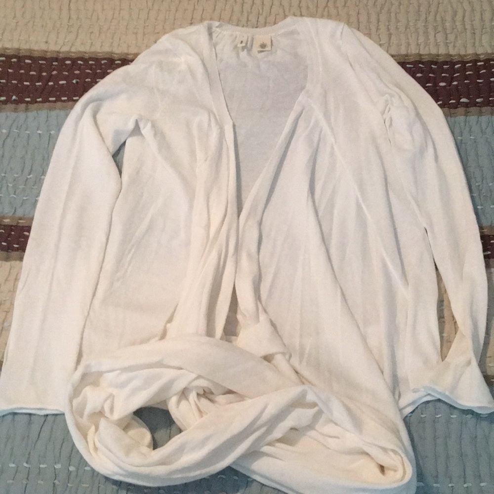 NWOT Anthropologie Sweater